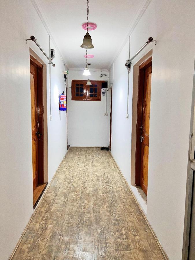 Roseline Inn Srīnagar Dış mekan fotoğraf