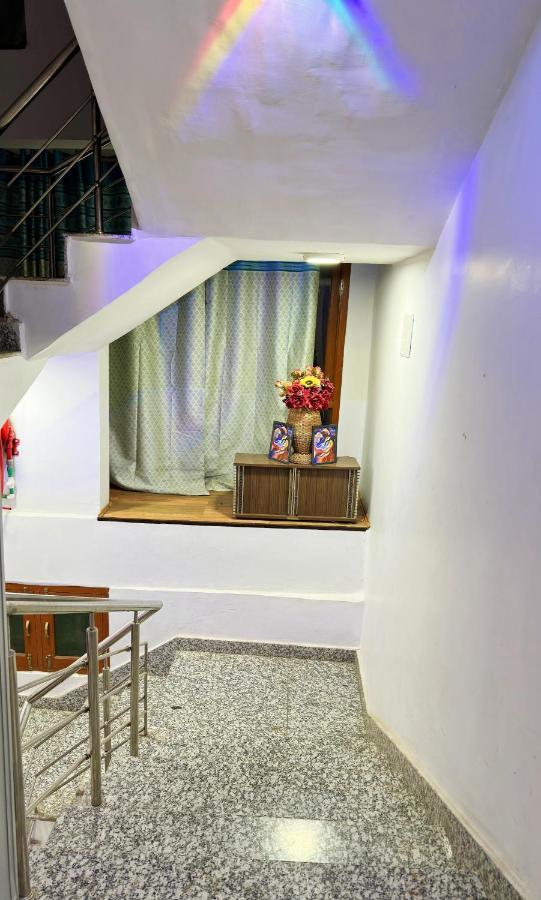 Roseline Inn Srīnagar Dış mekan fotoğraf