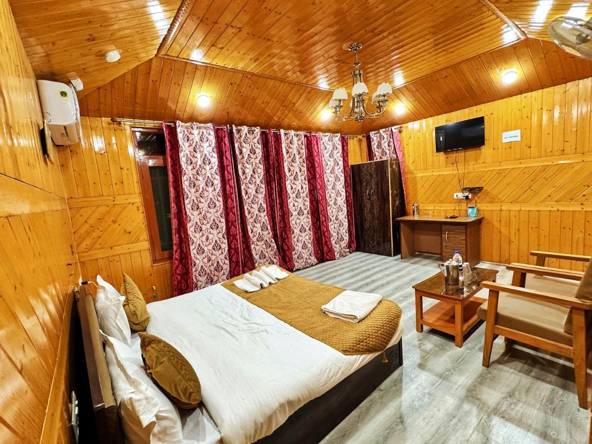 Roseline Inn Srīnagar Dış mekan fotoğraf