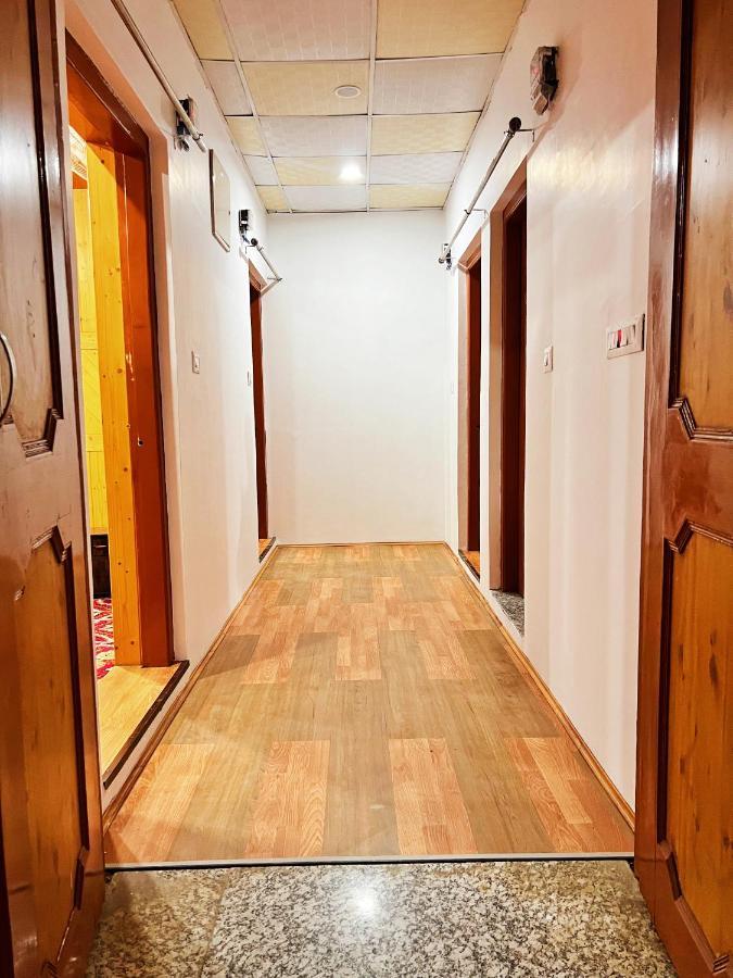 Roseline Inn Srīnagar Dış mekan fotoğraf