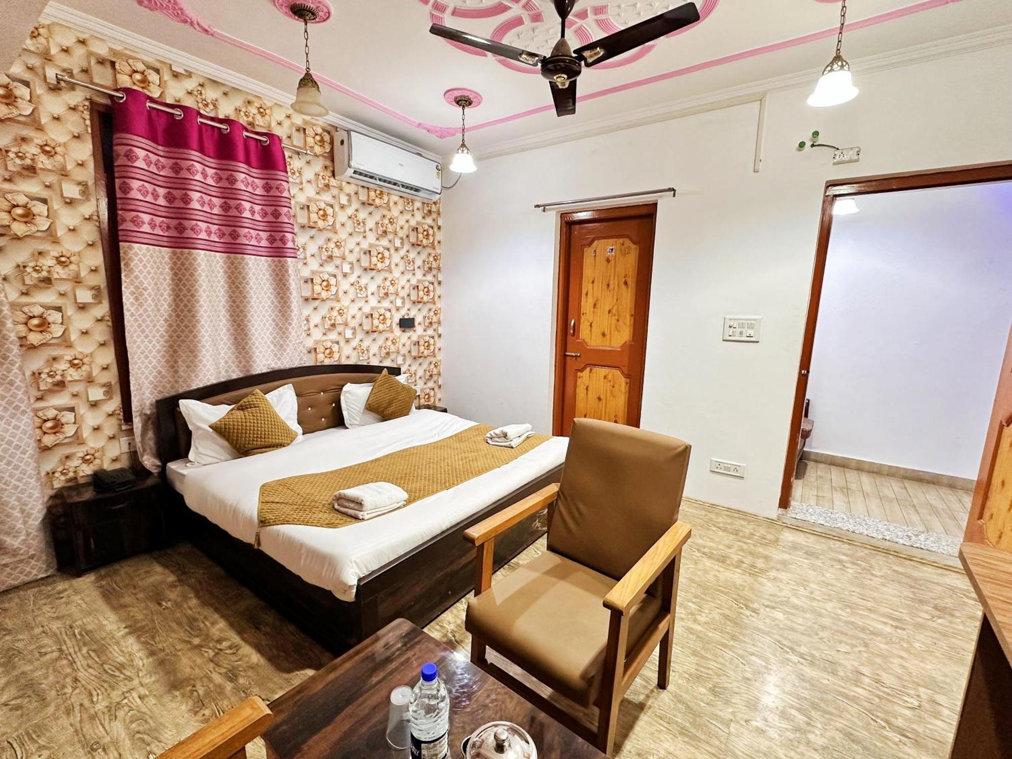 Roseline Inn Srīnagar Dış mekan fotoğraf