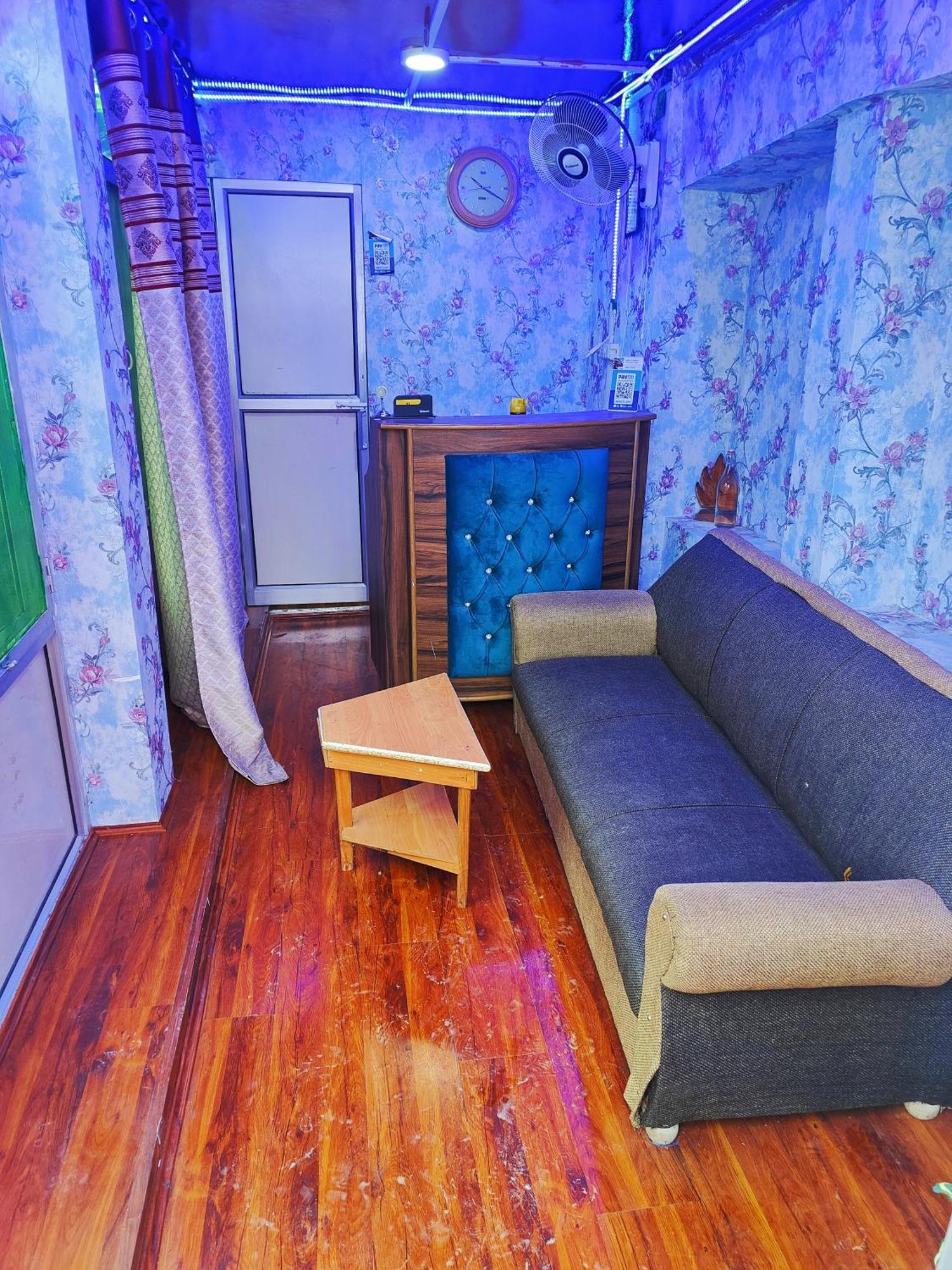 Roseline Inn Srīnagar Dış mekan fotoğraf